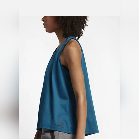 Nike Active Tank Top Exercise Clothing - Picture 6 of 10